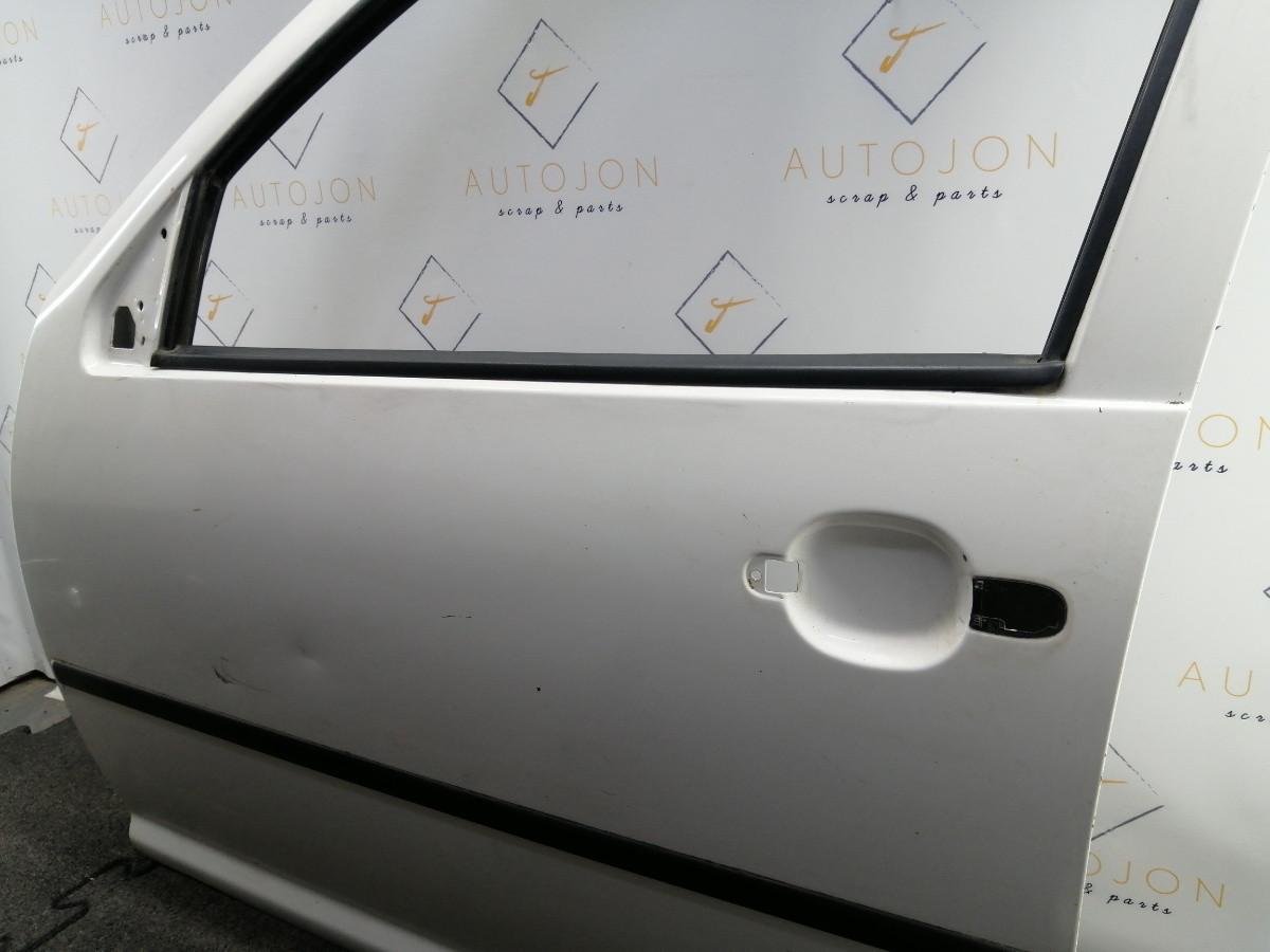 Usa Portiera fata stanga VOLKSWAGEN GOLF IV Variant 1J5 1999 - 2006alb LB9A 1J4831311