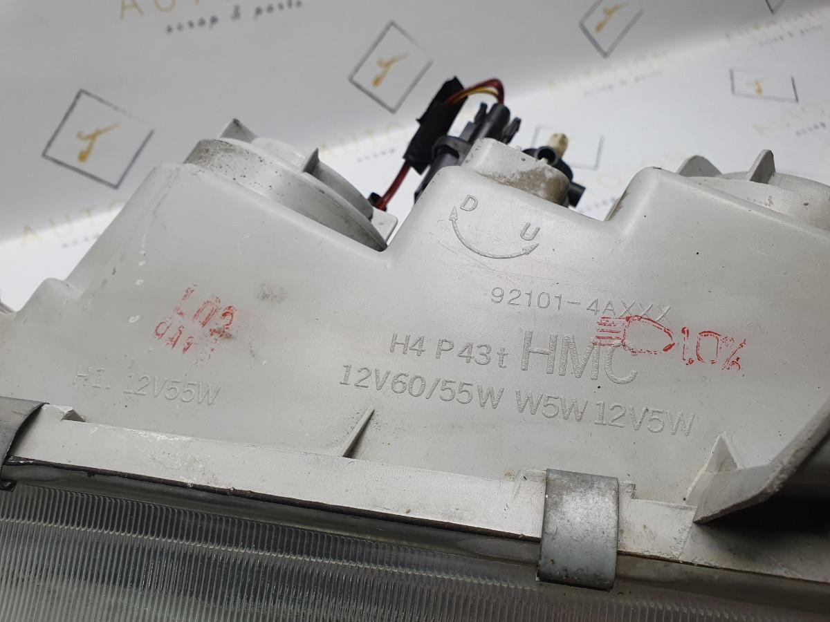 Far stanga HYUNDAI H-1 Box (A1) [ 1997 - 2008 ] HMC OEM 92106 4A020