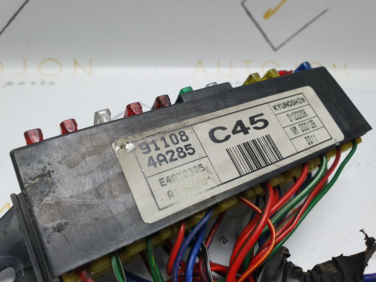 Panou sigurante electric HYUNDAI H-1 Box (A1) [ 1997 - 2008 ] 91108 4A285 OEM 911084A285