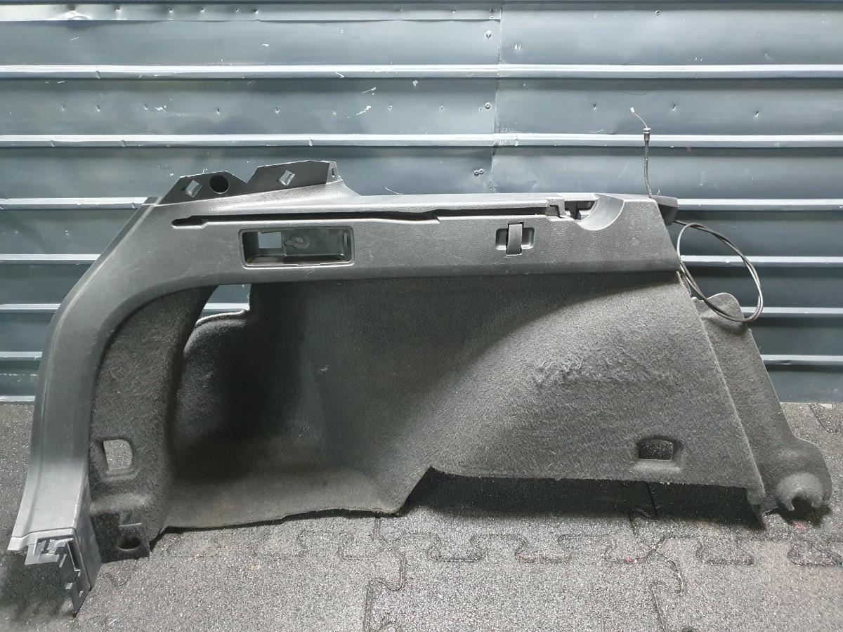 Laterale capitonaj portbagaj VOLKSWAGEN PASSAT Variant (3G5) [ 2014 - > ] OEM 3G9867426M / 3G9867427K