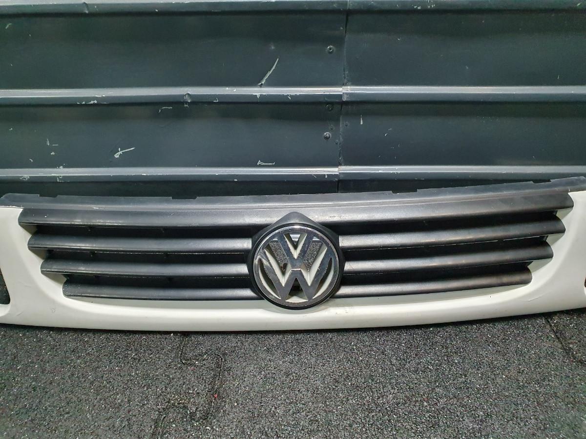 Grila masca radiator  VOLKSWAGEN POLO (6N1) [ 1994 - 1999 ] OEM 6N0853661C / 6N0 853 661 C