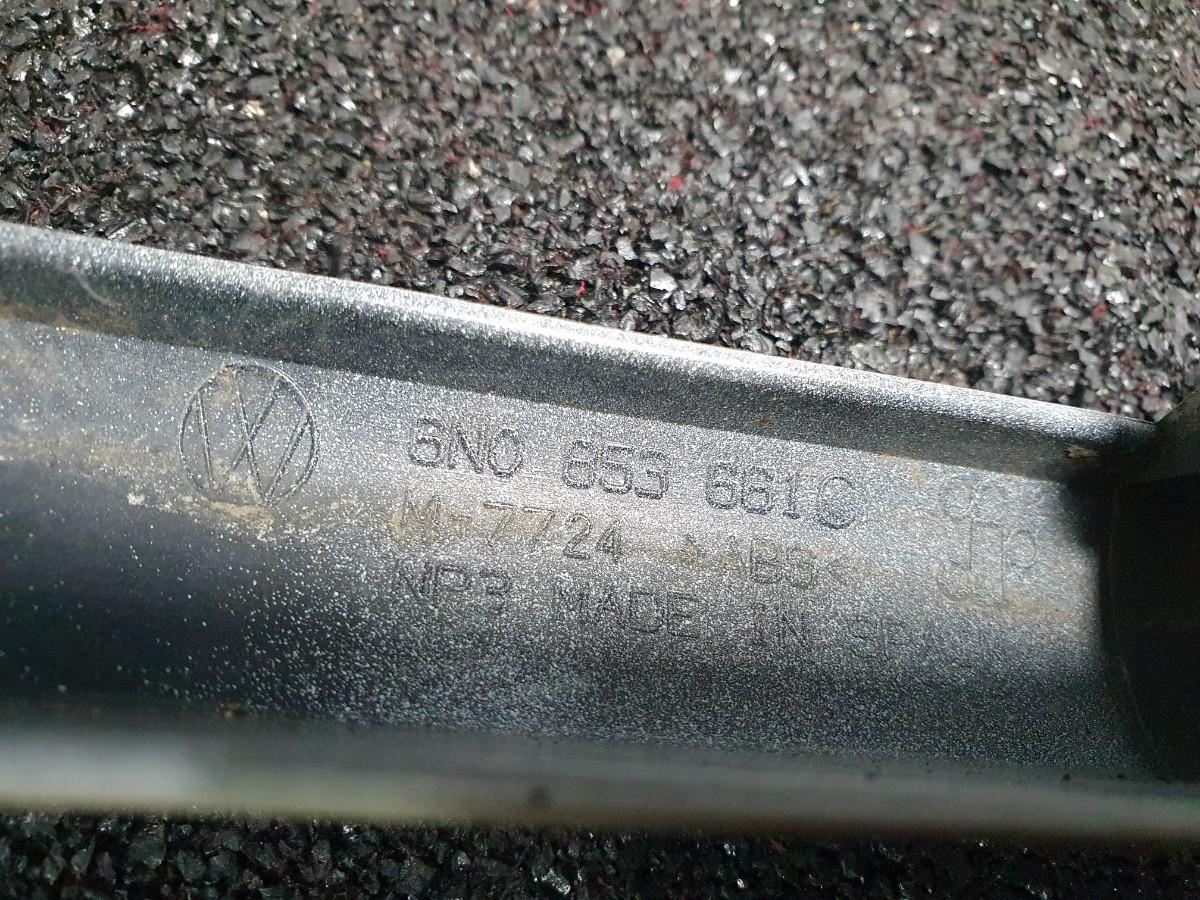 Grila masca radiator  VOLKSWAGEN POLO (6N1) [ 1994 - 1999 ] OEM 6N0853661C / 6N0 853 661 C