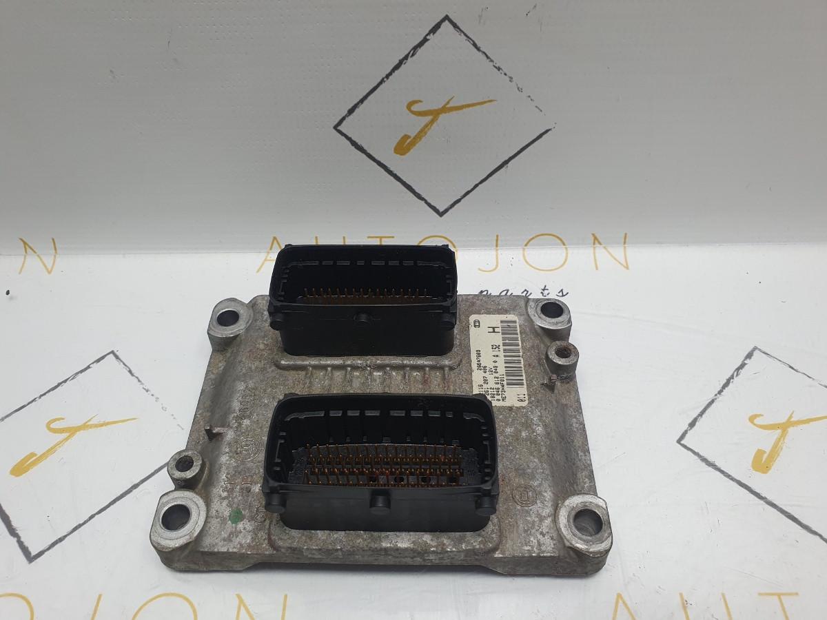 Calculator ECU FIAT PUNTO (188_) [ 1999 - 2012 ] 1.2  (188 A4.000) 44KW|60HP BOSCH 00468120490 OEM 182116