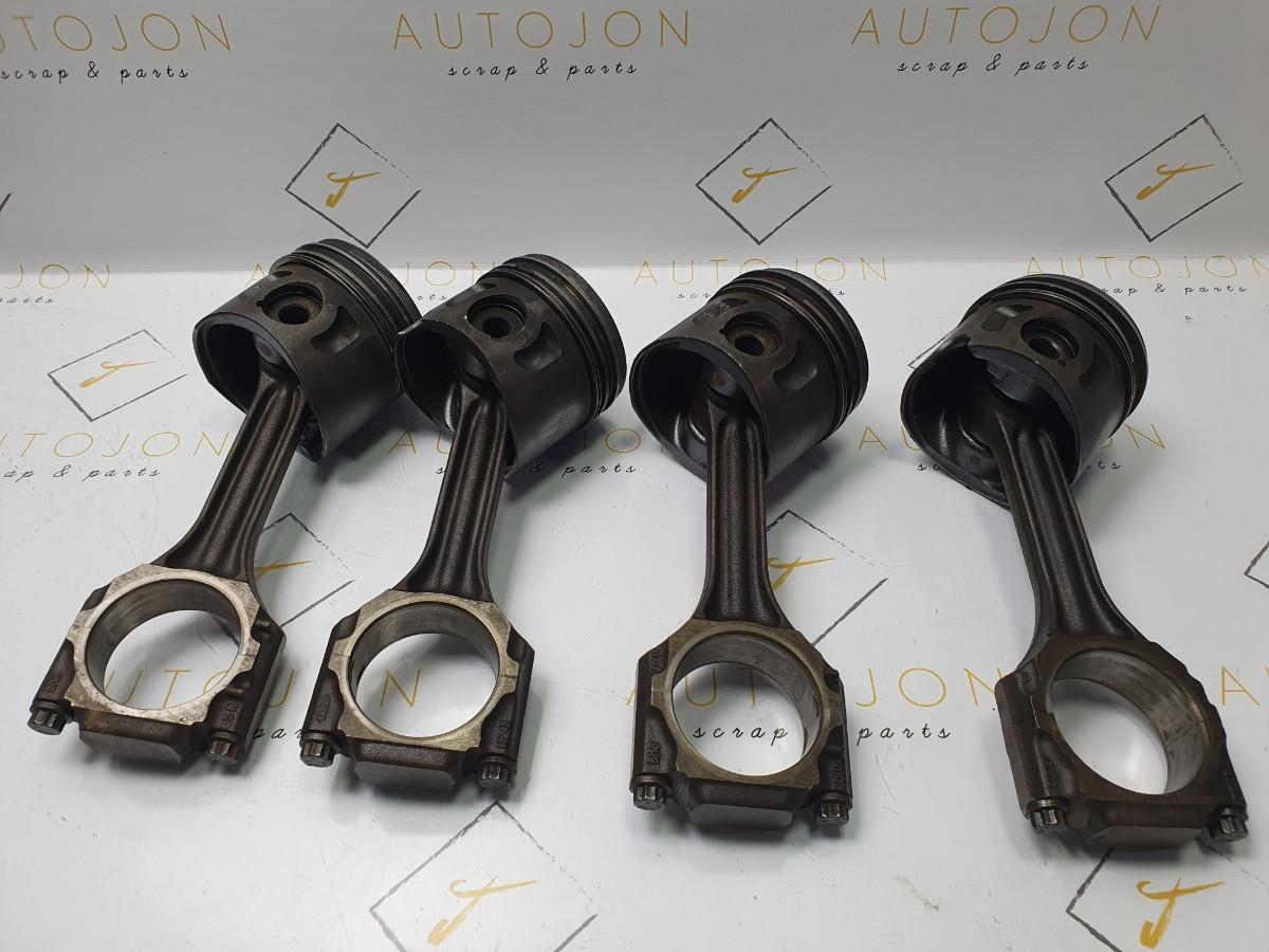 Set pistoane cu biele  1.9 TD (ABL) 50KW|68HP VOLKSWAGEN TRANSPORTER IV Bus (70XB, 70XC, 7DB, 7DW, 7DK)  79,47 mm OEM 074B