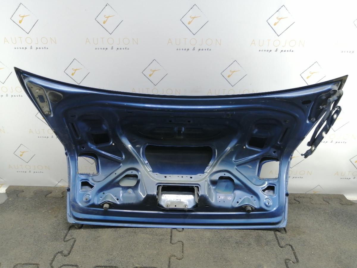 Capota portbagaj AUDI A4 III (8EC, B7) [ 2004 - 2008 ] OEM 8E5827755A / 8E5 827 755 A