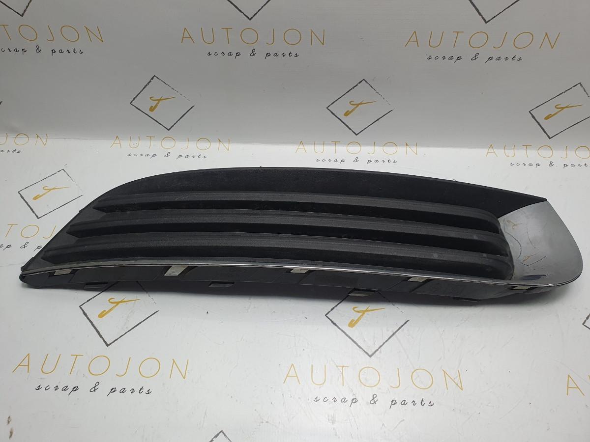 Grila proiector dreapta OPEL INSIGNIA (G09) [ 2008 - 2017 ] 13266030 OEM 551004542