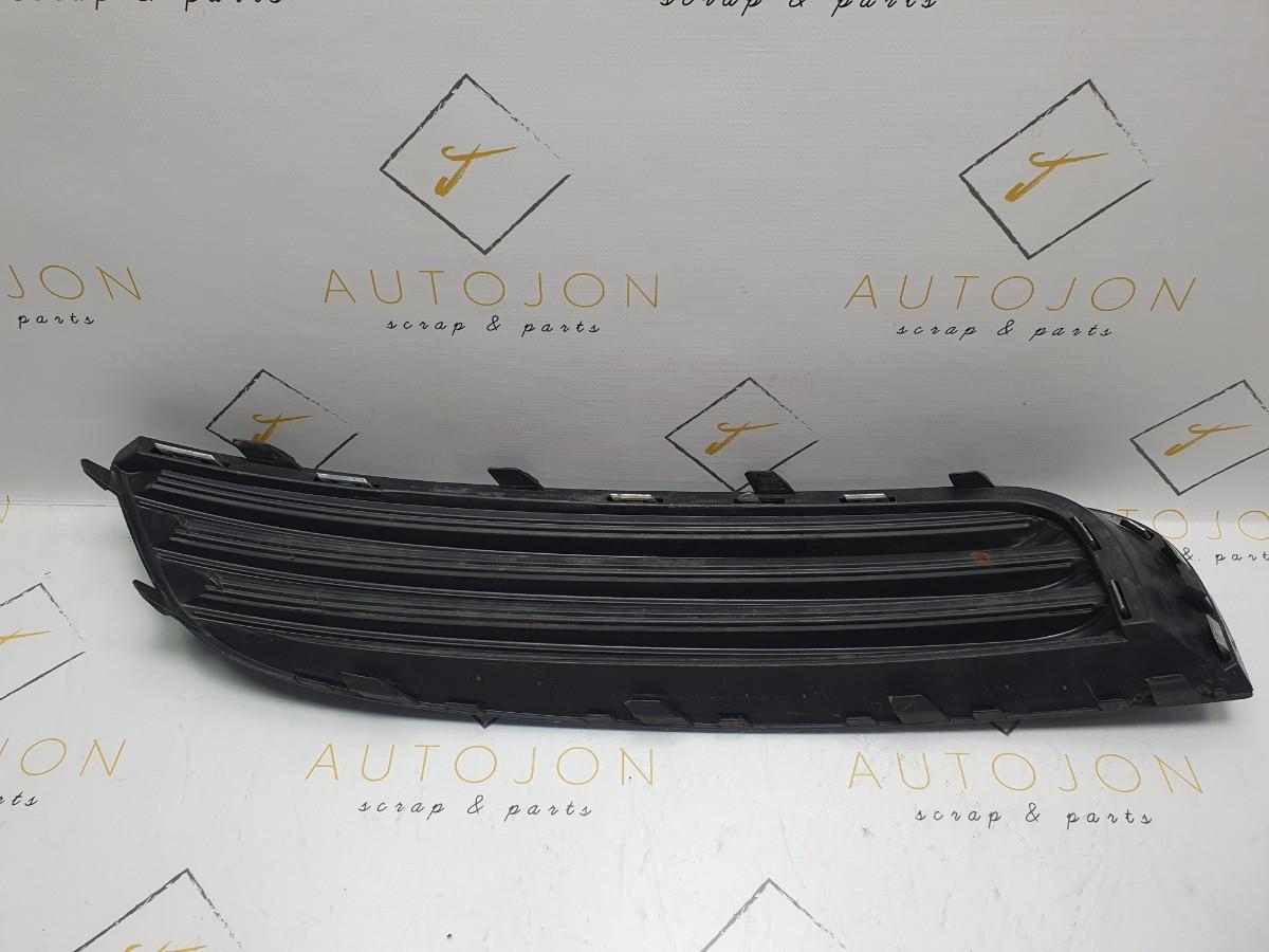Grila proiector dreapta OPEL INSIGNIA (G09) [ 2008 - 2017 ] 13266030 OEM 551004542