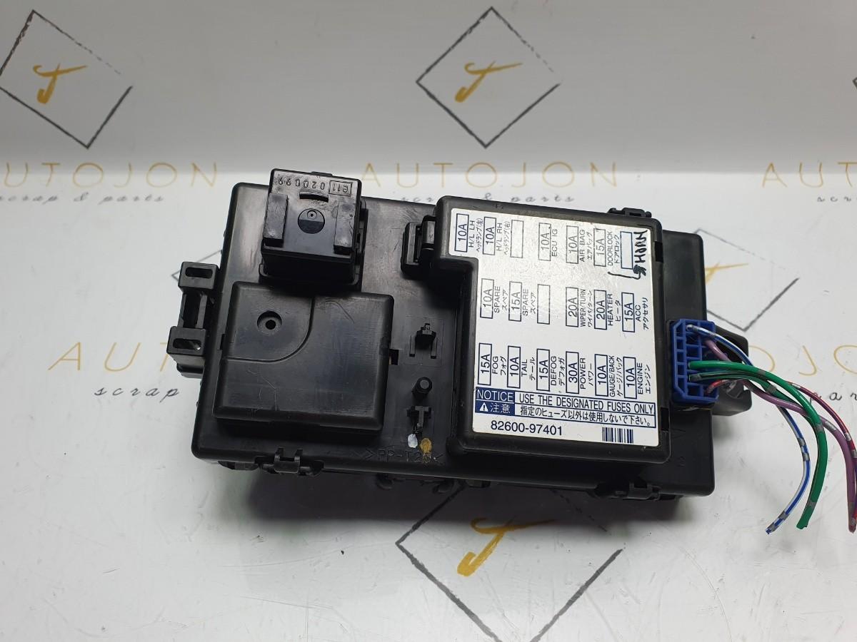 Panou sigurante DAIHATSU CUORE V (L7_) [ 1998 - 2003 ] 1.0 (EJ-DE) 40KW|54HP OEM 8260097401 / 82600-97401