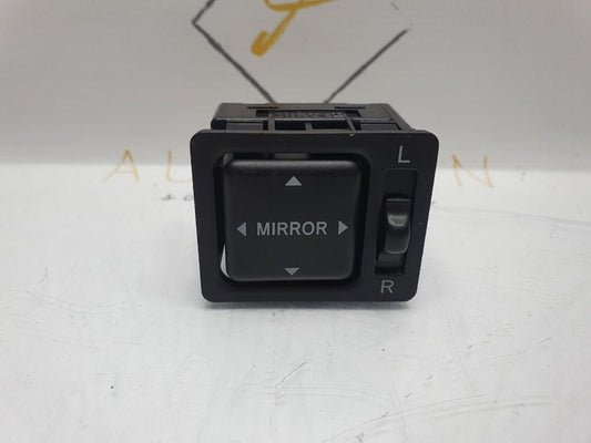 Buton reglaj oglinzi DAIHATSU CUORE V (L7_) [ 1998 - 2003 ] 1.0 (EJ-DE) 40KW|54HP OEM 183537