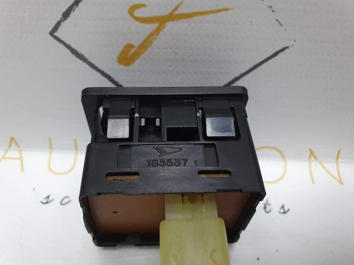 Buton reglaj oglinzi DAIHATSU CUORE V (L7_) [ 1998 - 2003 ] 1.0 (EJ-DE) 40KW|54HP OEM 183537