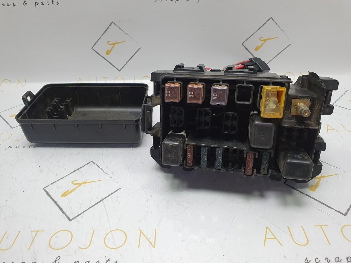 Panou sigurante DAIHATSU CUORE V (L7_) [ 1998 - 2003 ] 1.0 (EJ-DE) 40KW|54HP OEM 8266197206 / 82661-97206