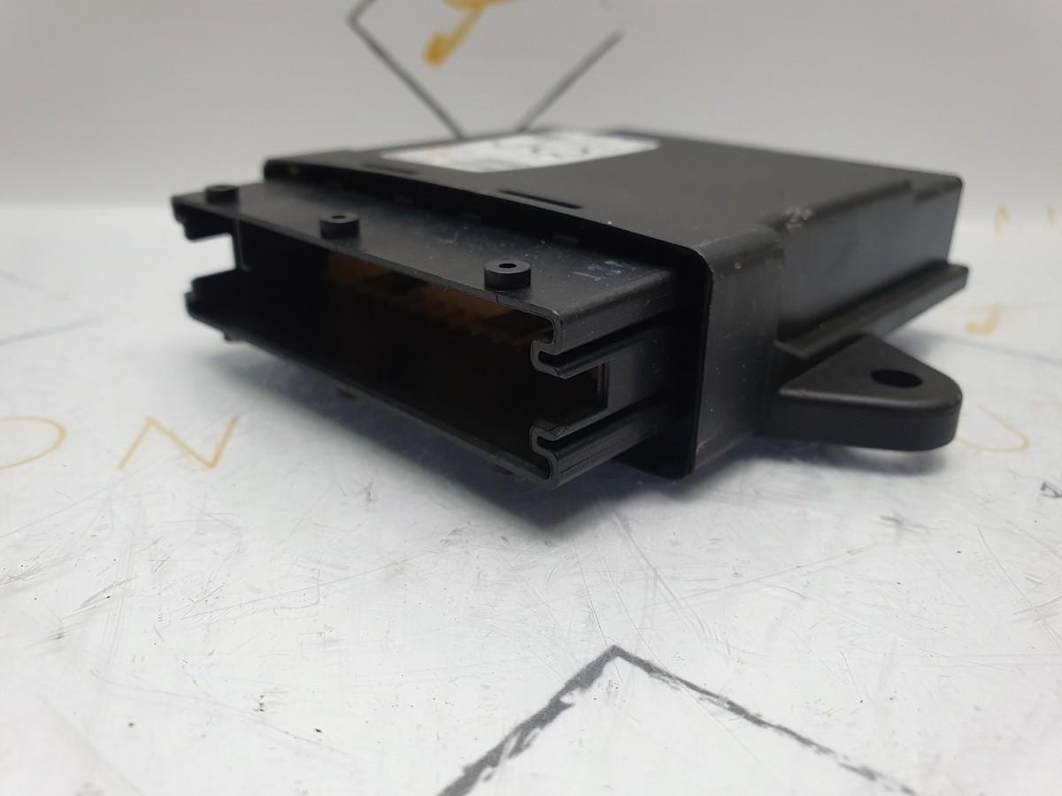 Calculator usa dreapta fata OPEL VECTRA C (Z02) [ 2002 - 2009 ] CDTI (Z 19 DT) 88KW|120HP OEM 13193368JQ / 13 193 368 JQ