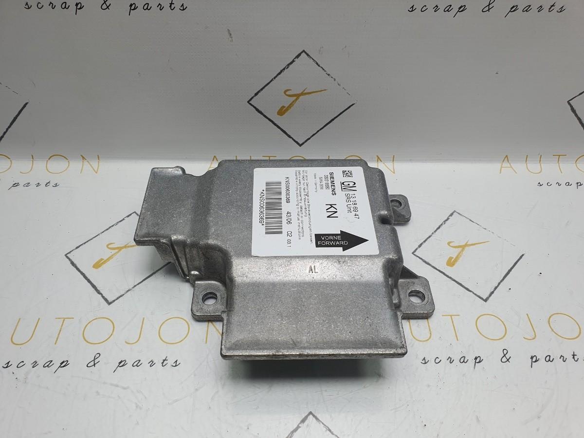 Calculator airbag OPEL VECTRA C (Z02) [ 2002 - 2009 ] CDTI (Z 19 DT) 88KW|120HP SIEMENS 330518650 OEM 13186947KN / 13 18 69 47 KN