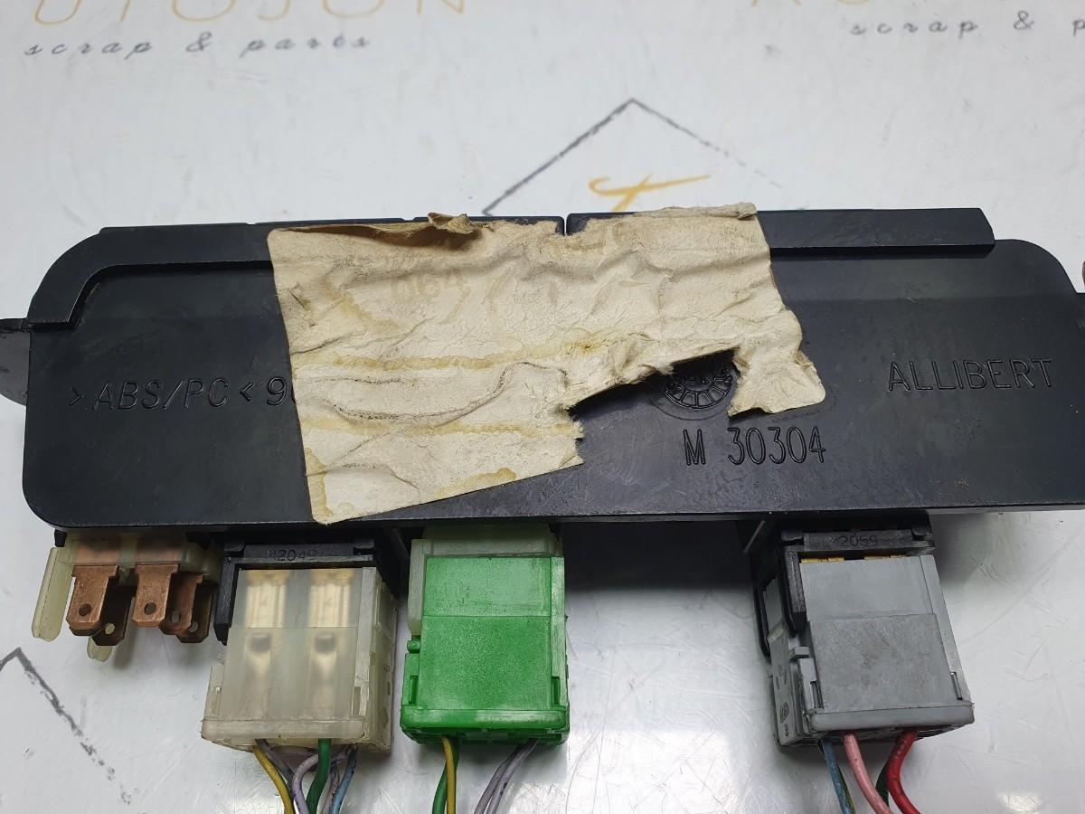 Bloc butoane bord CITROËN SAXO (S0, S1) [ 1996 - 2004 ] D (VJZ (TUD5)) 43KW|58HP OEM M30304
