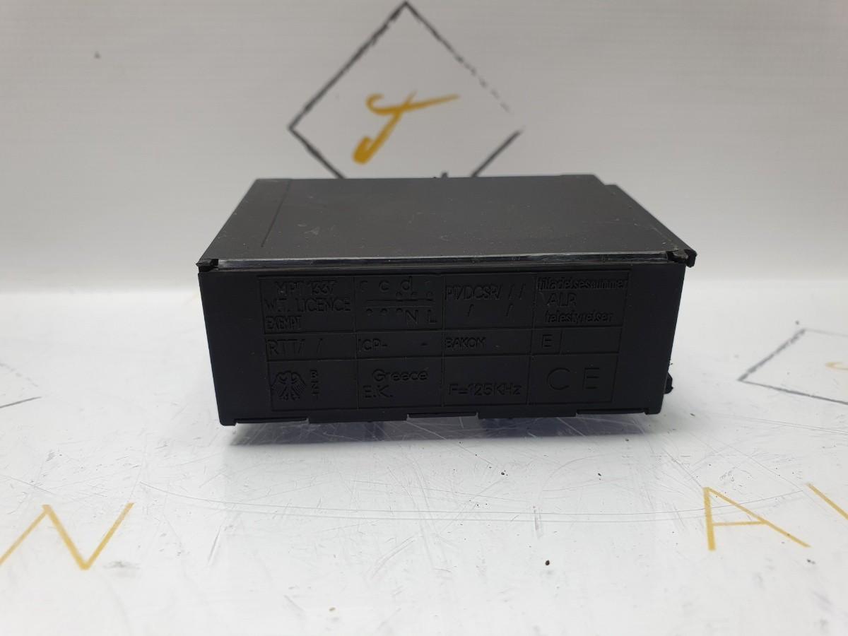 Modul geamuri electrice CITROËN SAXO (S0, S1) [ 1996 - 2004 ] D (VJZ (TUD5)) 43KW|58HP 73642002 / 736 420 02 OEM 9624799080 / 96 247 990 80