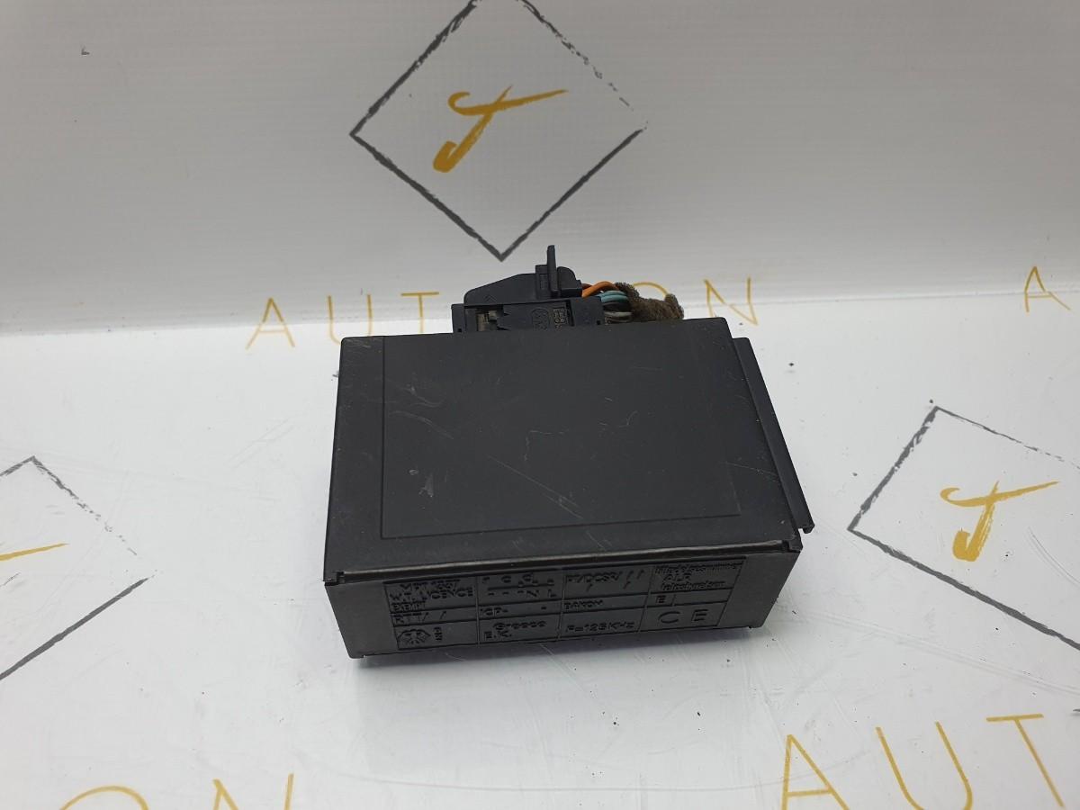 Modul geamuri electrice CITROËN SAXO (S0, S1) [ 1996 - 2004 ] D (VJZ (TUD5)) 43KW|58HP 73642002 / 736 420 02 OEM 9624799080 / 96 247 990 80