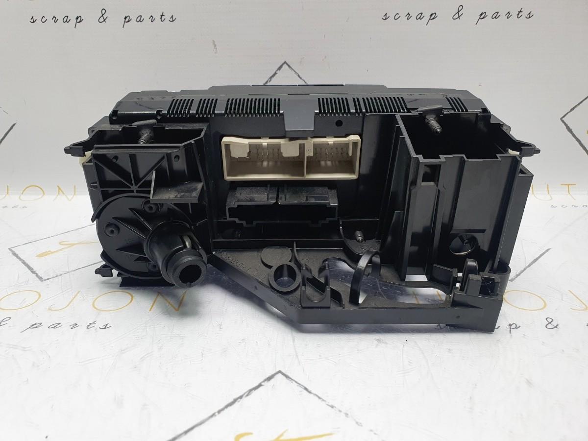 Panou comanda AC VOLKSWAGEN TOURAN (1T1, 1T2) [ 2003 - 2010 ] TDI (BKC, BLS, BXE) 77KW|105HP 5HB008719-50  OEM 1K0820047DP / 1K0 820 047 DP