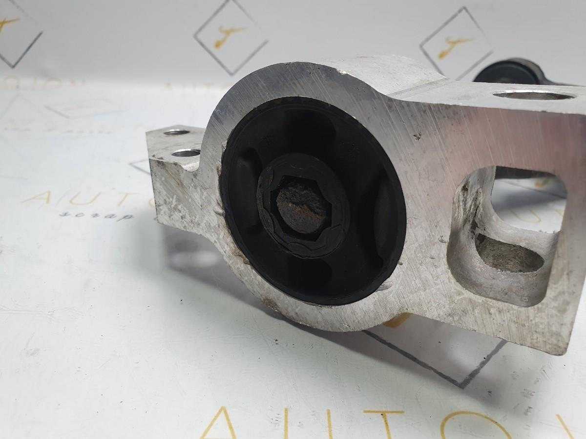Brat suspensie dreapta fata VOLKSWAGEN TOURAN (1T1, 1T2) [ 2003 - 2010 ] TDI (BKC, BLS, BXE) 77KW|105HP OEM 1K0407154N / 1K0199232J