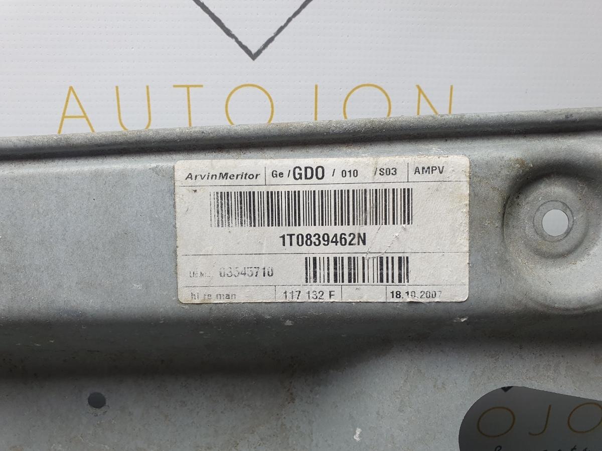 Macara geam  Dreapta Spate  VOLKSWAGEN TOURAN (1T1, 1T2) [ 2003 - 2010 ] TDI (BKC, BLS, BXE) 77KW|105HP OEM 1T0839462N / 1T0 839 462 N