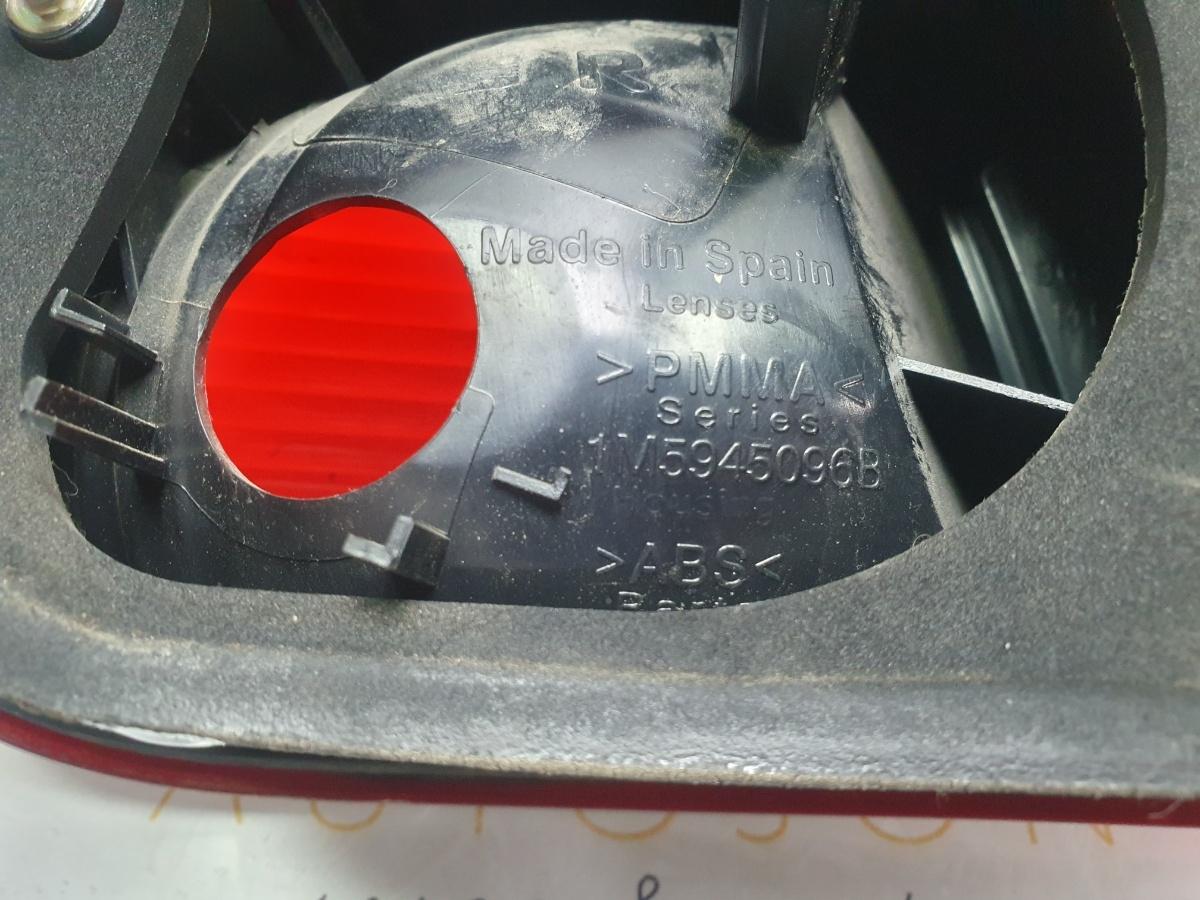 Stop de pe aripa Dreapta Spate  SEAT TOLEDO II (1M2) [ 1998 - 2006 ] 16V (AUS, AZD, BCB) 77KW|105HP OEM 1M5945096B / 1M5 945 096 B