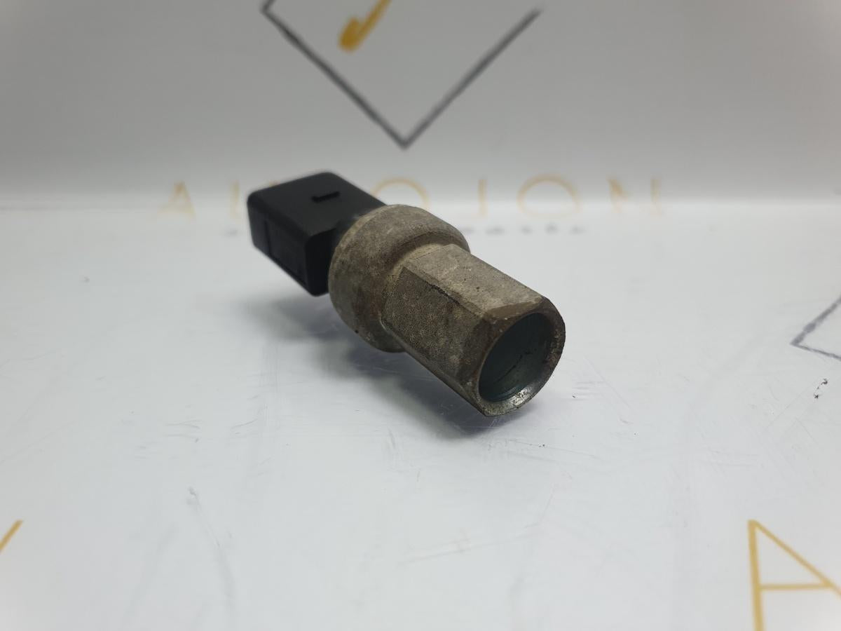 Senzor presiune AC SEAT TOLEDO II (1M2) [ 1998 - 2006 ] 16V (AUS, AZD, BCB) 77KW|105HP OEM 1J0959126 / 1J0 959 126