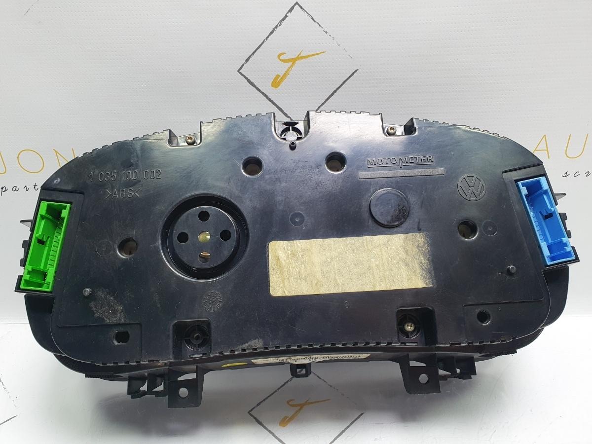 Ceasuri bord VOLKSWAGEN GOLF IV (1J1) [ 1997 - 2007 ] 16V (AHW, AKQ, APE, AXP, BCA) 55KW|75HP 0263618004 OEM 1J0920801 / 1J0 920 801