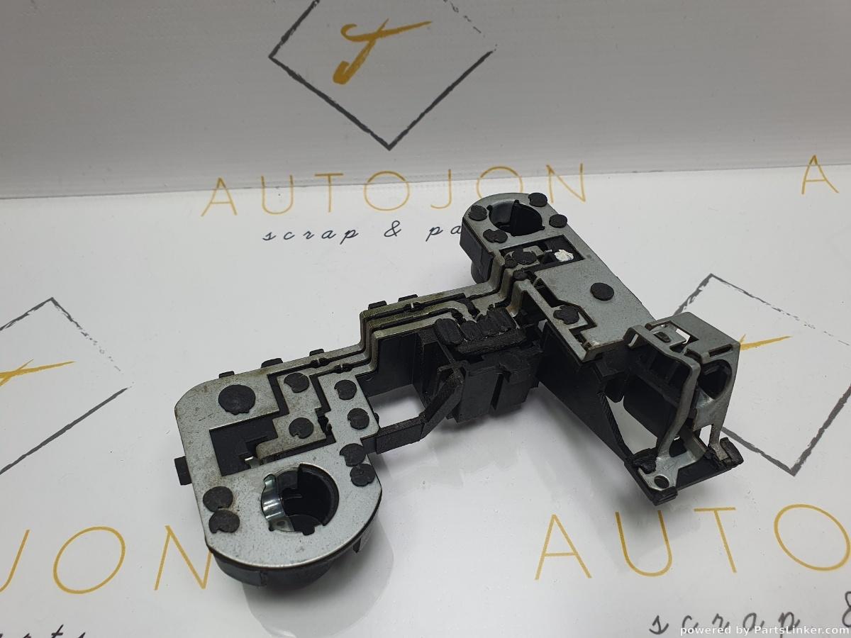Soclu stop haion stanga VOLKSWAGEN TOUAREG (7LA, 7L6, 7L7) [ 2002 - 2013 ] R5 TDI (BAC, BPE) 128KW|174HP OEM 7L6945258A / 7L6 945 258 A