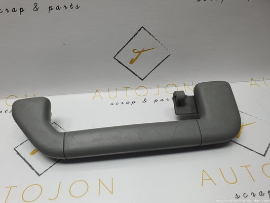 Maner plafon dreapta spate VOLKSWAGEN TOUAREG (7LA, 7L6, 7L7) [ 2002 - 2013 ] R5 TDI (BAC, BPE) 128KW|174HP OEM 7L0857644A / 7L0 857 644 A