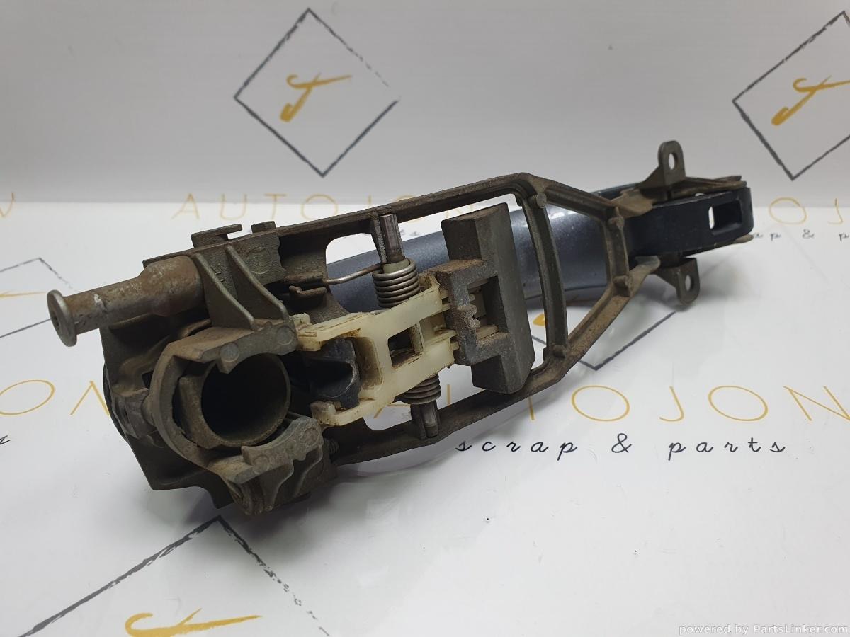 Maner cu suport usa stanga spate VOLKSWAGEN TOUAREG (7LA, 7L6, 7L7) [ 2002 - 2013 ] R5 TDI (BAC, BPE) 128KW|174HP OEM 7L0839885A / 7L0 839 885 A