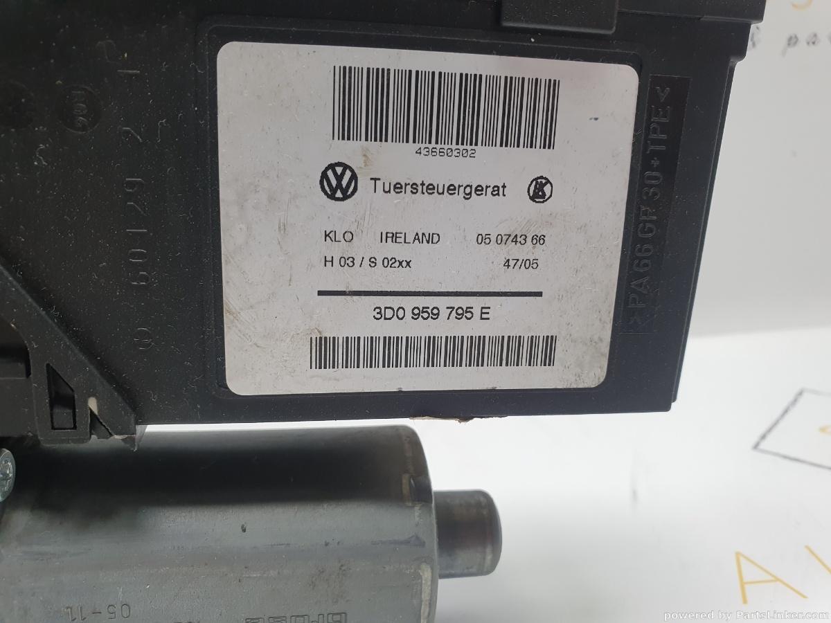 Motoras macara geam stanga spate VOLKSWAGEN TOUAREG (7LA, 7L6, 7L7) [ 2002 - 2013 ] R5 TDI (BAC, BPE) 128KW|174HP OEM 3D0959795E / 3D0 959 795 E