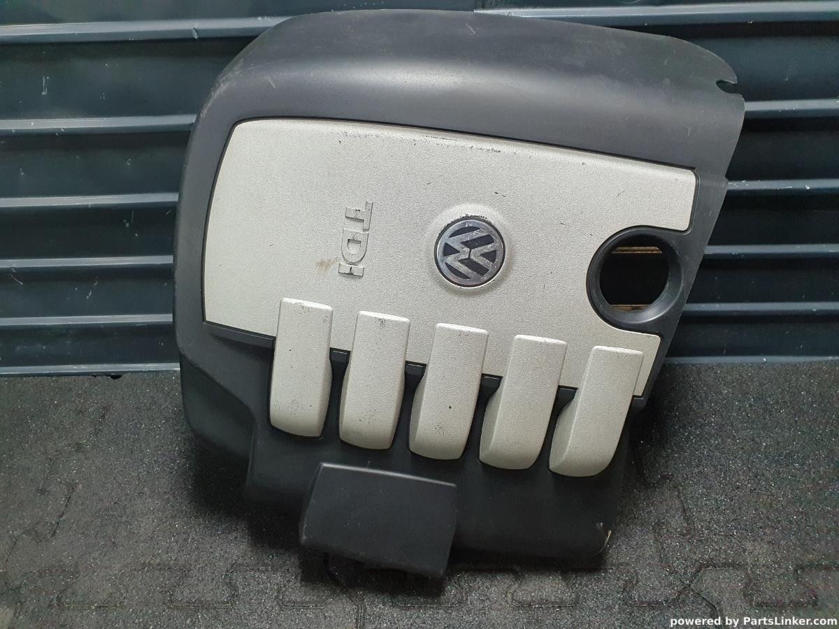 Capac ornament motor VOLKSWAGEN TOUAREG (7LA, 7L6, 7L7) [ 2002 - 2013 ] R5 TDI (BAC, BPE) 128KW|174HP OEM 070103927 / 070 103 927