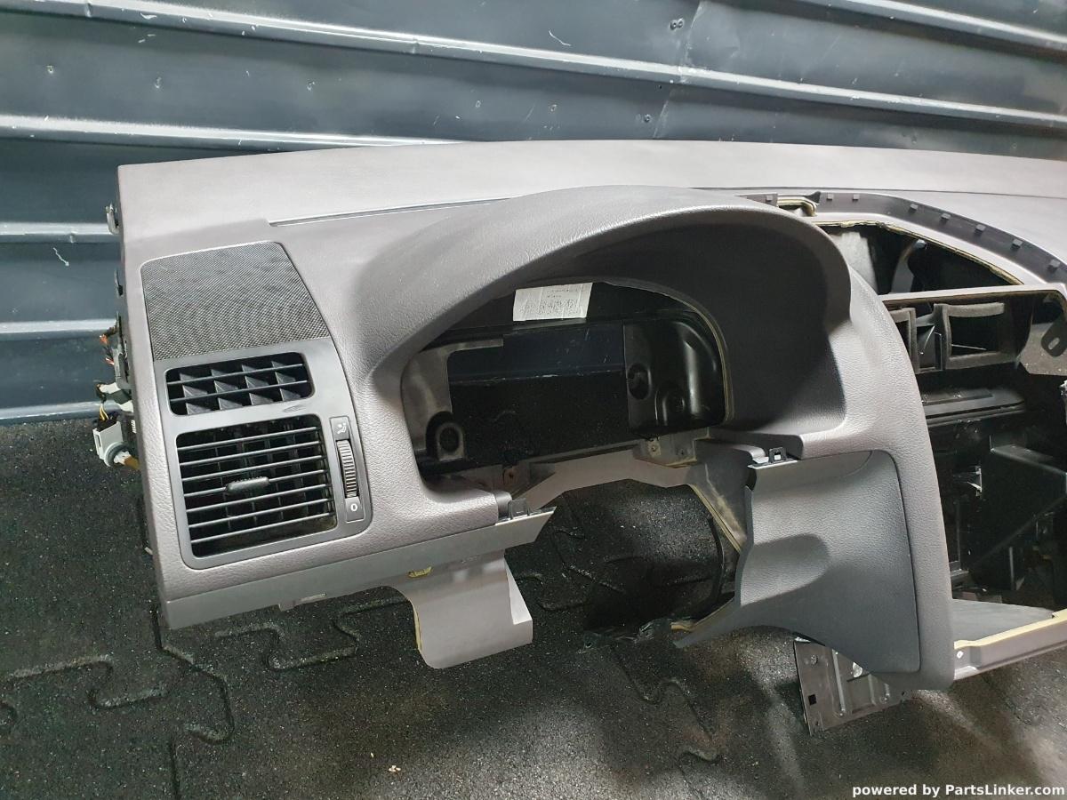 Plansa bord VOLKSWAGEN TOURAN (1T1, 1T2) [ 2003 - 2010 ] TDI (BKC, BLS, BXE) 77KW|105HP OEM 1T1857181 / 1T1 857 181