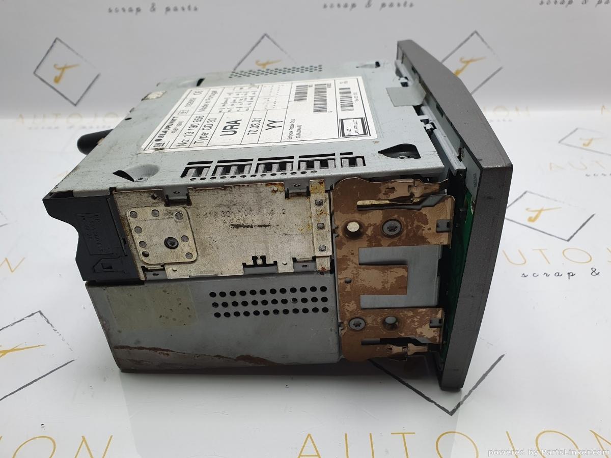 CD player auto CD30 OPEL ZAFIRA B (A05) [ 2005 - 2015 ] 1.6 (Z 16 XE1, Z 16 XEP) 77KW|105HP OEM 13190856