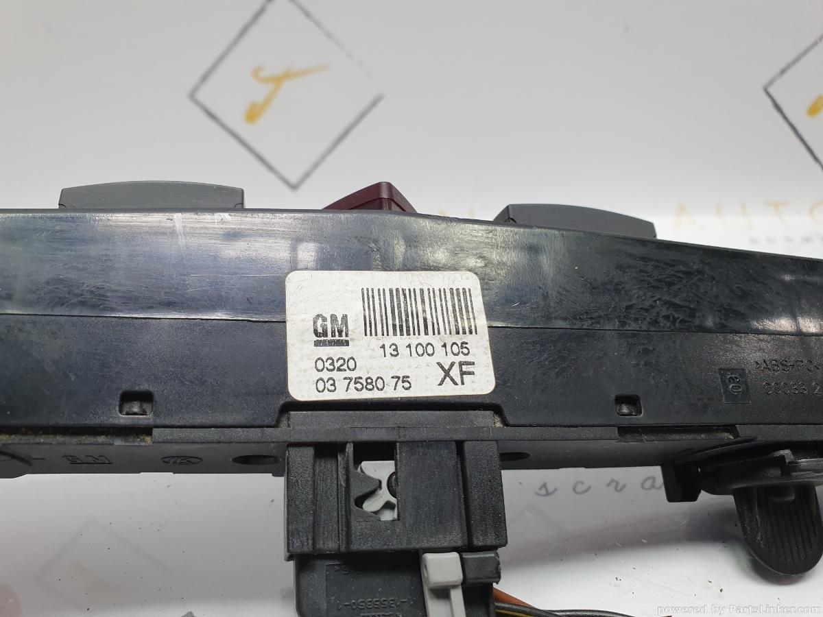 Buton avarie OPEL ZAFIRA B (A05) [ 2005 - 2015 ] 1.6 (Z 16 XE1, Z 16 XEP) 77KW|105HP OEM 13100105XF