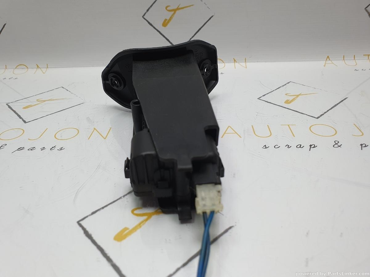 Actuator deschidere usita rezervor OPEL ZAFIRA B (A05) [ 2005 - 2015 ] 1.6 (Z 16 XE1, Z 16 XEP) 77KW|105HP OEM 13142277