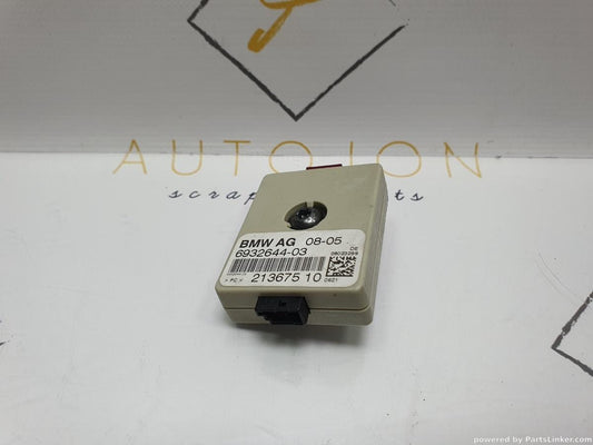 Modul antena BMW 3 V (E90) [ 2004 - 2012 ] 320 d (M47 D20 (204D4), N47 D20 C) 120KW|163HP OEM 693264403