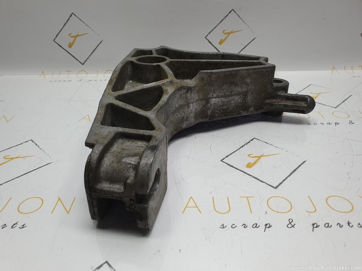 Suport cutie de viteze OPEL ASTRA H (L48, A04) [ 2004 - 2014 ] CDTI (A 17 DTJ, Z 17 DTJ) 81KW|110HP OEM 13125625