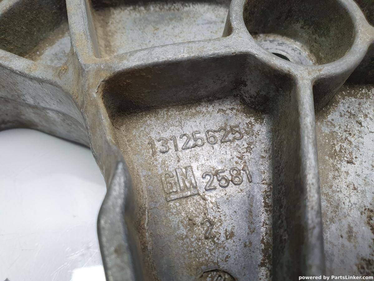 Suport cutie de viteze OPEL ASTRA H (L48, A04) [ 2004 - 2014 ] CDTI (A 17 DTJ, Z 17 DTJ) 81KW|110HP OEM 13125625