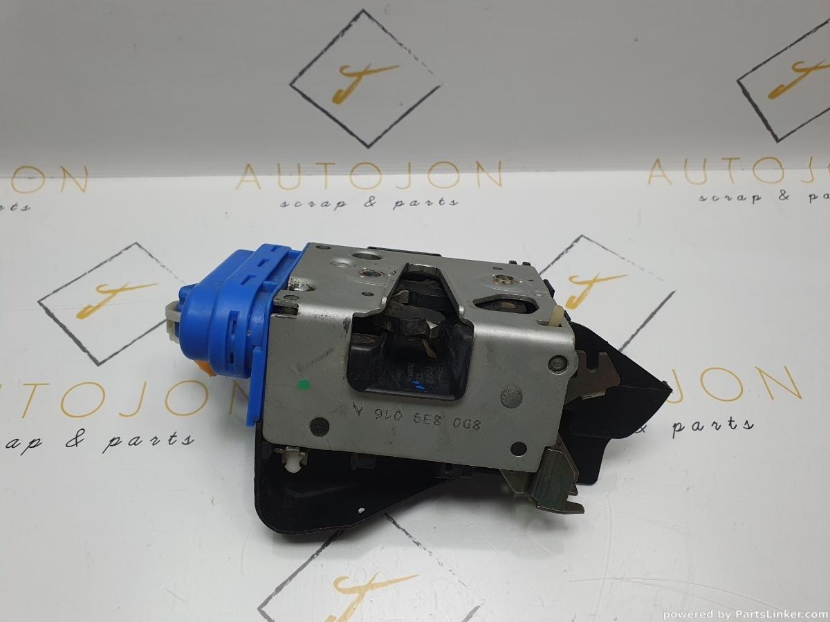 Broasca usa dreapta spate AUDI A4 Saloon 8D2, B5 1994 - 2001 1.6 1.6 1.6 ADP, AHL, ANA, ARM 8D0839016A / 8D0 839 016 A