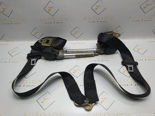 Centuri de siguranta fata AUDI A4 Saloon (8D2, B5) [ 1994 - 2001 ] 1.6 (ADP, AHL, ANA, ARM) 74KW|100HP OEM 8D0857705A / 8D0857706