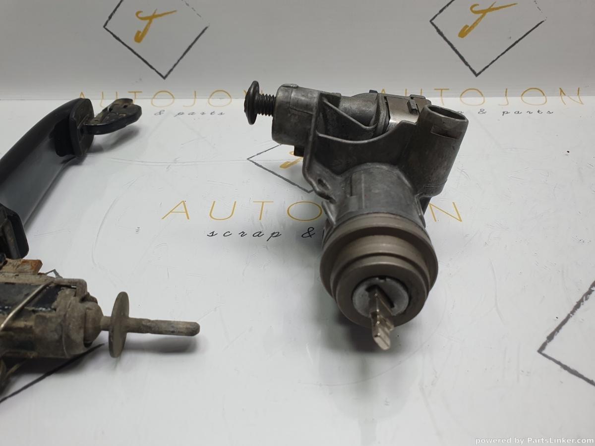 Contact cu lama cheie si butuc  VOLKSWAGEN SHARAN (7M8, 7M9, 7M6) [ 1995 - 2010 ] 16V 110KW|150HP