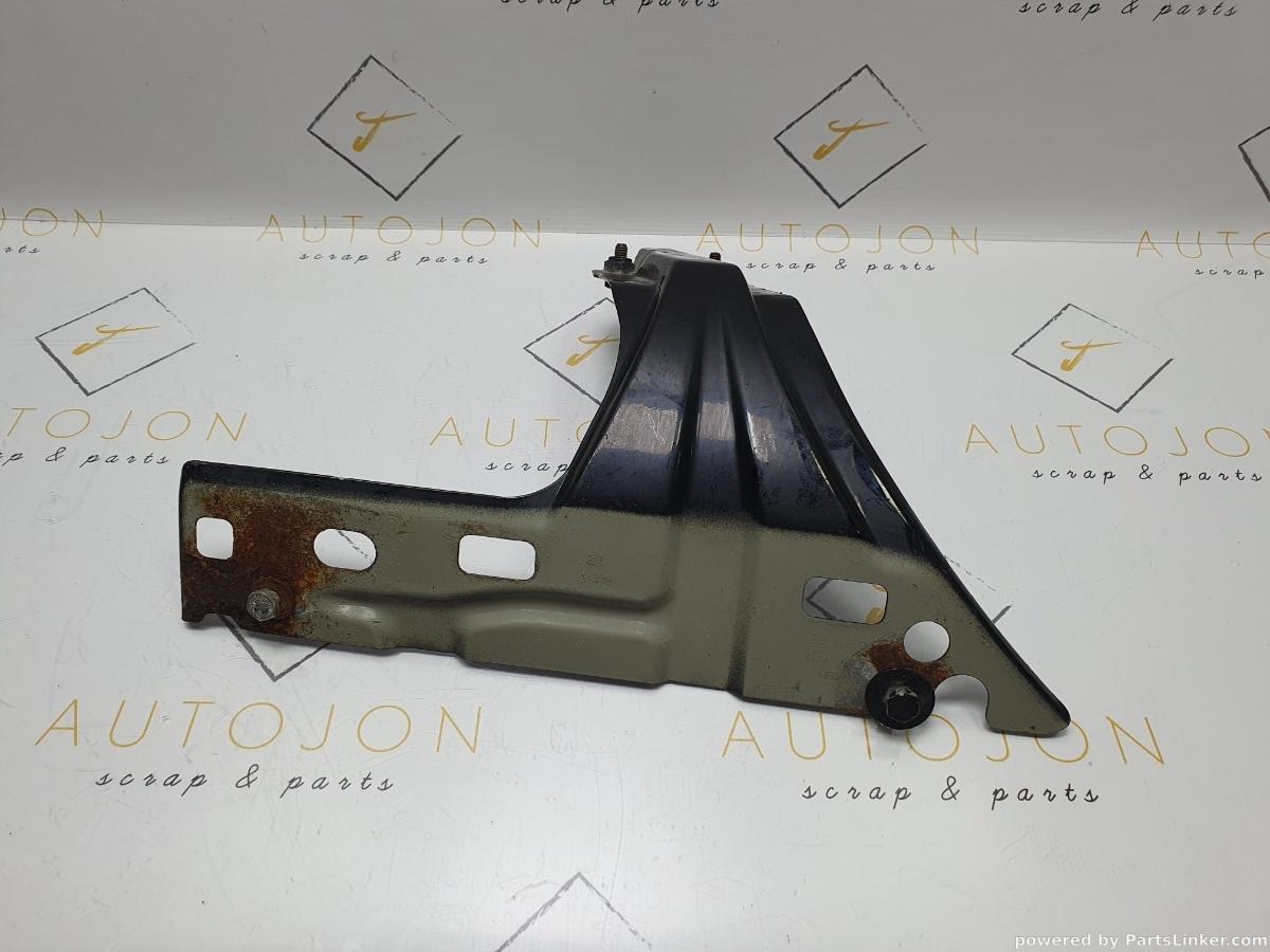 Suport de fixare aripa dreapta fata VOLKSWAGEN TOURAN 1T1, 1T2 2003 - 20101.9 TDI BKC, BLS, BXE 1T0821136 / 1T0 821 136