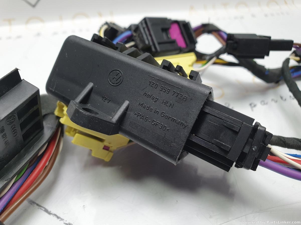 Instalatie usa  VOLKSWAGEN TOURAN (1T1, 1T2) [ 2003 - 2010 ] TDI (BKC, BLS, BXE) 77KW|105HP OEM 1T1465AF