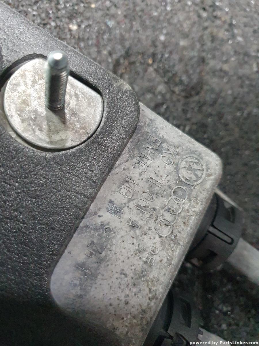 Timonerie VOLKSWAGEN TOURAN (1T1, 1T2) [ 2003 - 2010 ] TDI (BKC, BLS, BXE) 77KW|105HP OEM 1K0711061A / 1K0 711 061 A