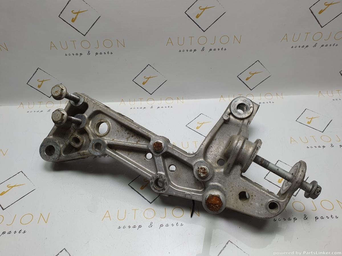 Consola brat  Dreapta VOLKSWAGEN TOURAN (1T1, 1T2) [ 2003 - 2010 ] TDI (BKC, BLS, BXE) 77KW|105HP OEM 1K0199296F / 1K0 199 296 F