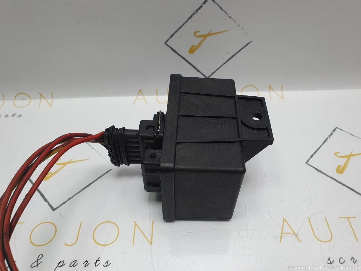 Releu bujii FIAT PUNTO (188_) [ 1999 - 2012 ] JTD 16V (188 A9.000) 51KW|70HP BOSCH 0281003018