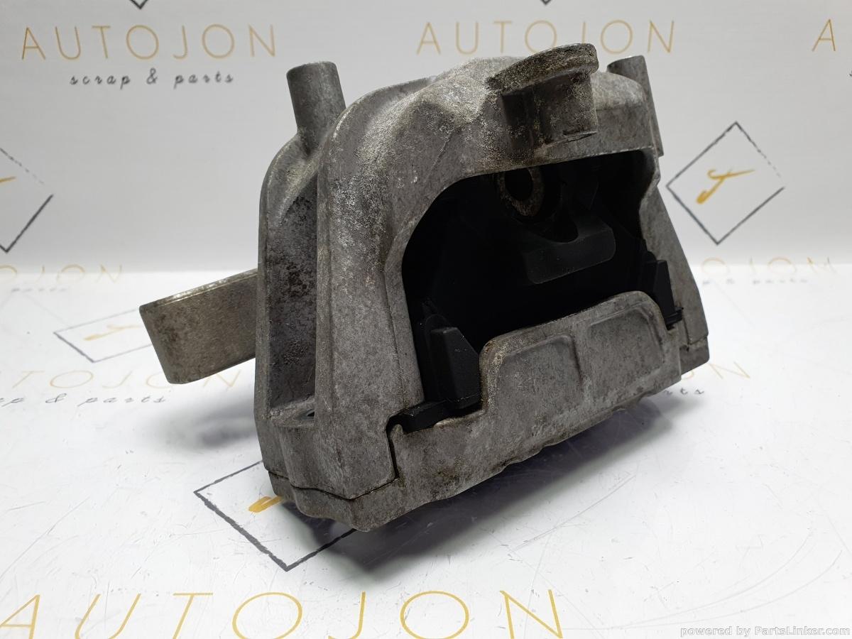 Tampon motor VOLKSWAGEN PASSAT Variant (3C5) [ 2005 - 2011 ] TDI 16V (BKP, CBAB) 103KW|140HP OEM 1K0199262CE / 1K0 199 262 CE