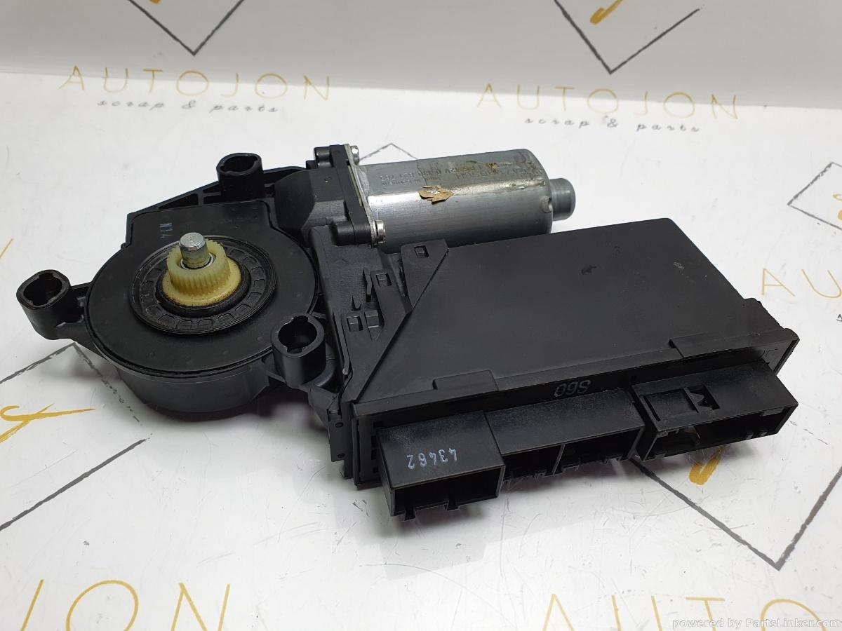 Motoras macara geam dreapta fata AUDI A8 II (4E2, 4E8) [ 2002 - 2010 ] 3.0 (ASN) 162KW|220HP 5WK45673HBF  OEM 4E1910802B
