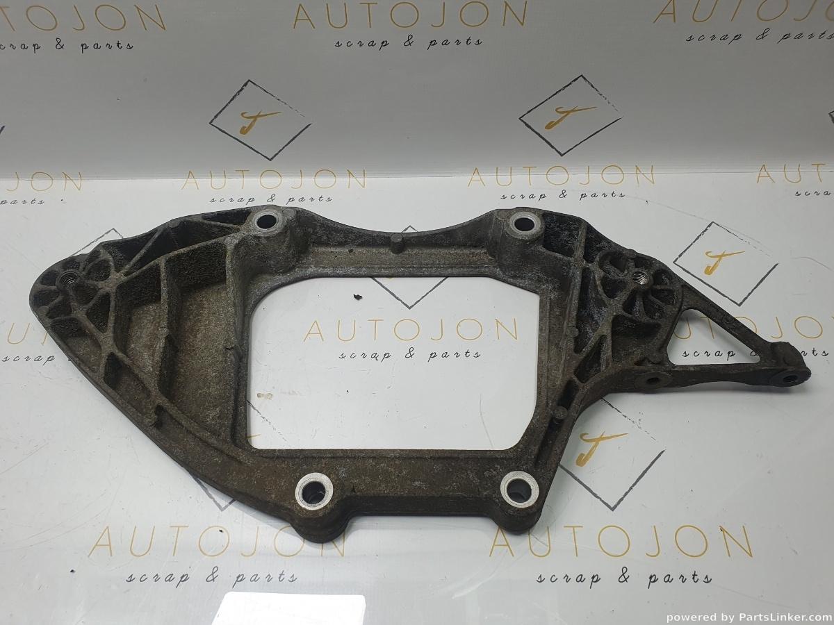 Suport de fixare diferential spate AUDI A6 IV Avant 4G5, C7, 4GD 2011 - 2018 3.0 TDI CLAB 8K0599287J / 8K0 599 287 J