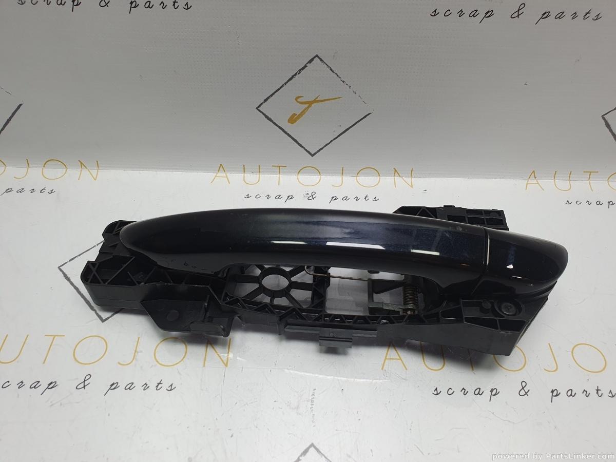 Maner cu suport usa stanga spate VOLKSWAGEN PASSAT (362) [ 2010 - 2014 ] TDI (CFFB) 103KW|140HP OEM 3C0837885J / 3C0 837 885 J